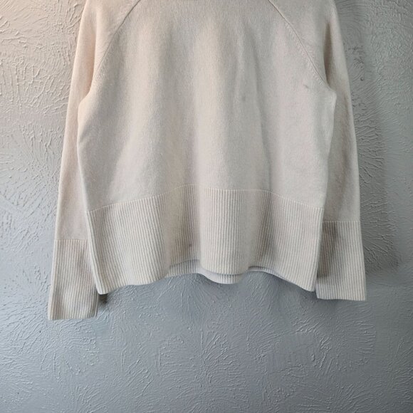 Athleta Alpine Turtleneck Sweater Wool Cashmere S White Minimalist Preppy Top - Picture 4 of 11